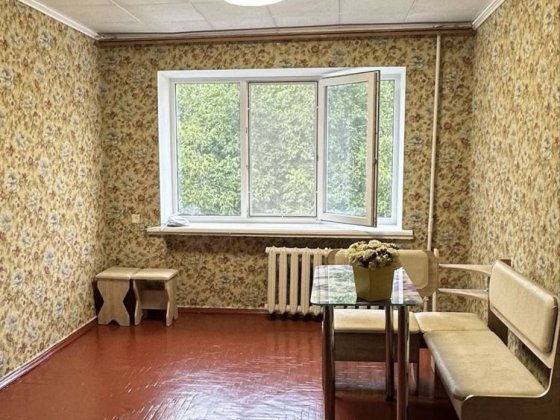 Продам приватизовану кімнату 17 кв.м в Хортицькому районі Запорожье