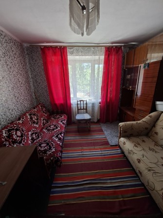 Продажа комнаты в общежитии на Космонавтов. - фото 1