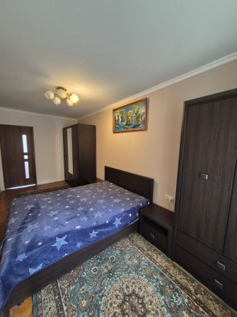 Терміново здаєтсься 2 кім кВ, по вул. Заньковецька біля центру 5 хв - фото 1