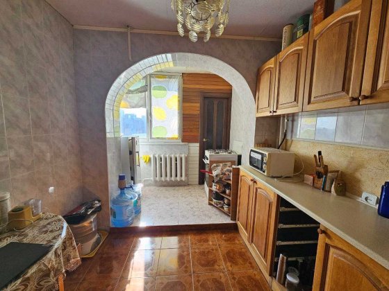 Оренда 1 кімнатна Деснянський район вільна вулиця Данькевича Київ