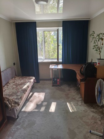Продам комнату в коммуне - фото 1