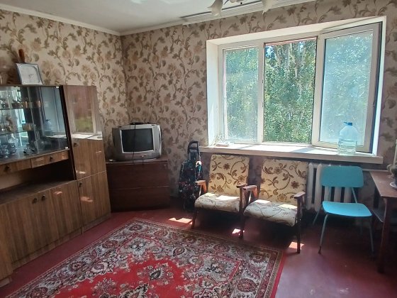 Продаю 2 кімнати в гутожитку Ліски,Курортна Николаев