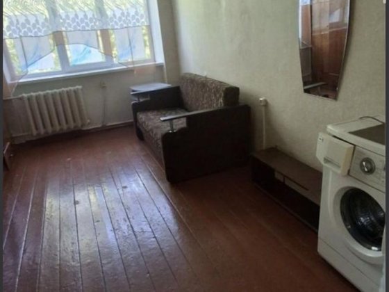 Продам комнату, ул Героев Крут/ Хаджибейский, в хорошем состоянии. Одесса