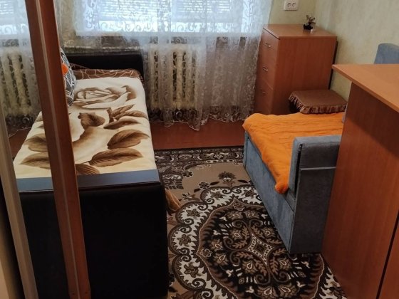 Продам власну Кімнату біля метро ХТЗ, 2 поверх, після ремонту Харьков