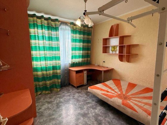 Продам 2-ком гостинку на Салтовке Харьков