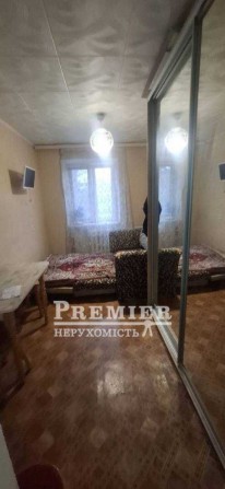 Кімната з ремонтом біля ринку Черемушки – меблі, техніка, готова до заселення - фото 1