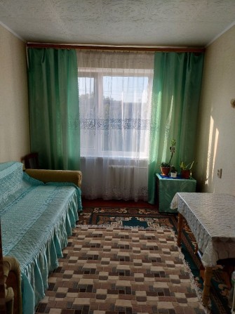 Продам власну кімнату в комуні - фото 1