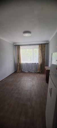Продам 2 к. гостинку 3/5 ул.Ощепкова, метро  Армейская - фото 1