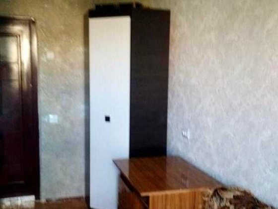 Продам гостинку с капремонтом на ХТЗ Харьков