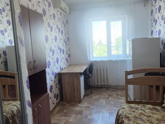 Продам кімнатну в гуртожитку на вул Новікова/ Застава-2 Одесса