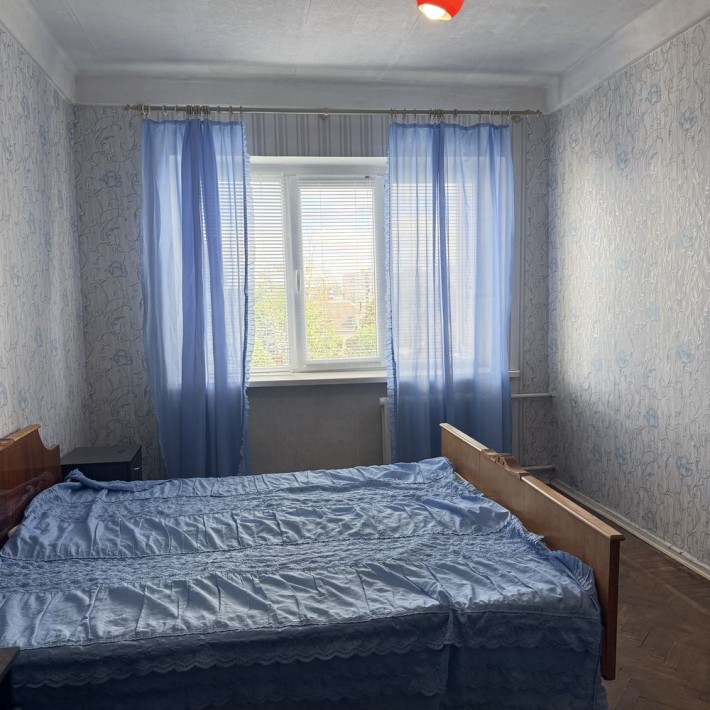Оренда 2к.кв на Троїцькій - фото 1