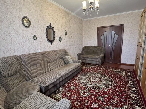 Оренда трикімнатноі квартири по вулиці Самоквасова 10 Чернигов
