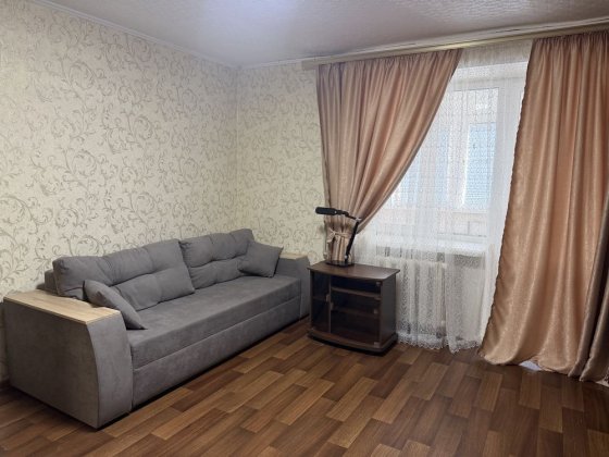 Сдам 1-к. квартиру на Тополь-1 Днепр
