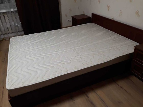 Здам 3  квартиру в центрі тільки для 5-7 хлопців з ЗСУ  на  короткий  або тривалий термін Житомир