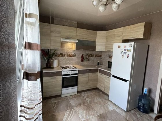 В аренду 1 комнатая квартира на победе Днепр