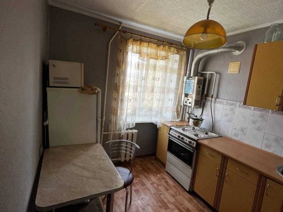 1-кімнатна квартира 4/5 в К.Великого Запоріжжя