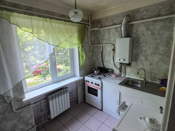 Аренда  1 к. квартири на Космосі Запоріжжя