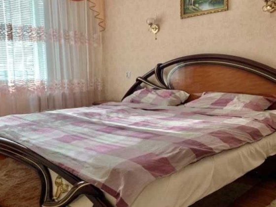 Оренда трикімнатної квартири, Вулиця Квітки Цісик,  14 А Днепр