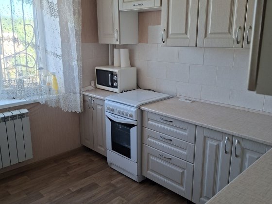 Сдам однокомнатную квартиру в Заводском районе Запоріжжя