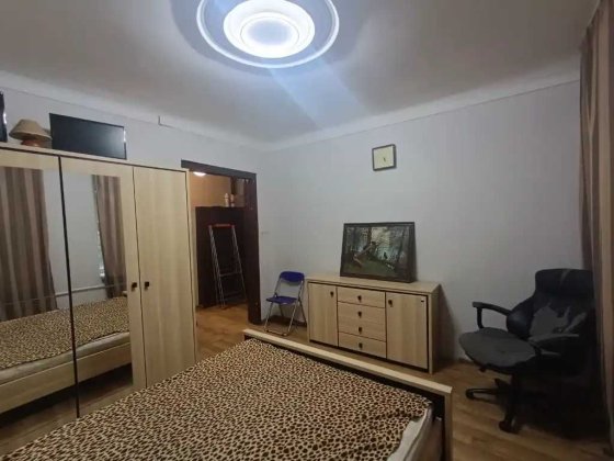 Сдам 3к квартиру в Центре, ул. Паторжинського 29 Днепр