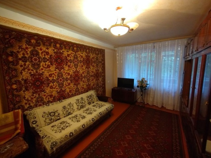 Здам 3-х кімнатну квартиру в центрі - фото 1