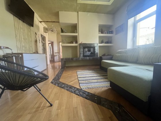 Оренда 2 км квартира в особняку з подвірʼям Вяч Чорновола Львів