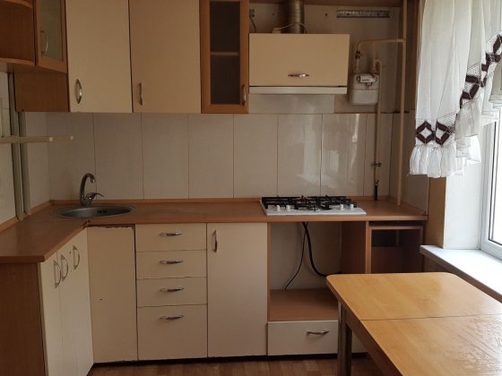 Сдам 2ком.квартиру район малого рынке ко.Школьная Запорожье