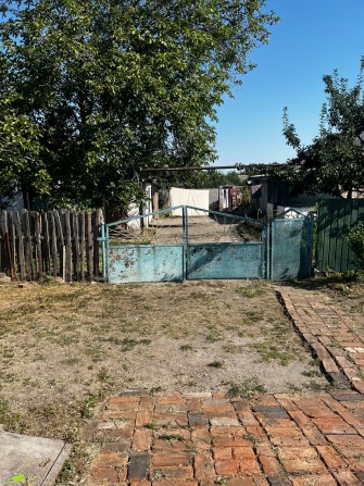 Сдам  времянку на долгое время село Богатырева центральная улица - фото 1
