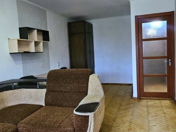 Оренда великої 1к.кв по вул. Чумаченко Запорожье