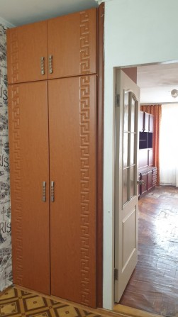 Сдам 3 комн. Для командировочных. Александровский р-н. - фото 1