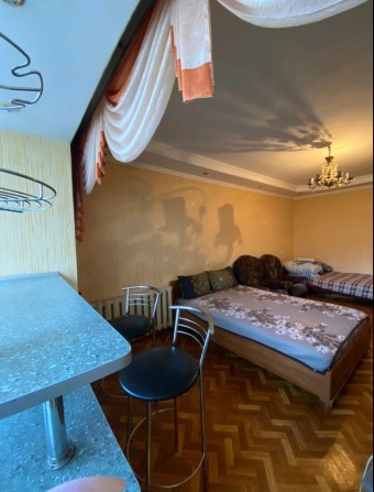 Сдам 1к/к в р-не Центра в хорошем состоянии! - фото 1