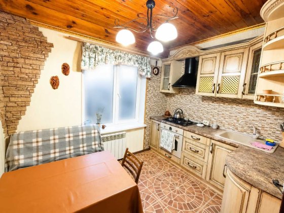 Оренда 2х-кімнатної квартири. Район - Космос. З ремонтом. Можна військовим Запорожье