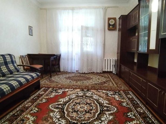 Оренда 2кім. квартири ,12 квартал Днепр