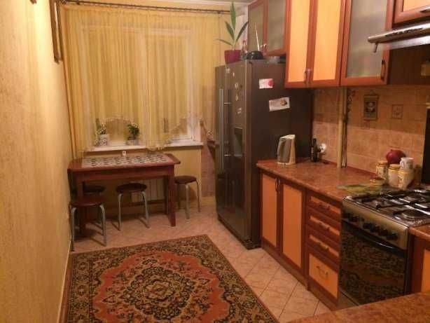 Пропозиція оренди 3 кім. квартири по вул. Величковського (Рясне) - фото 1