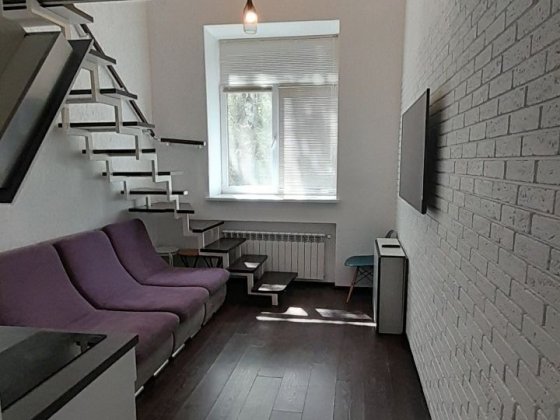 Сдам 2-х уровневую 1 комн. в тихом месте в Черноморке Пр-т Свободы Одесса