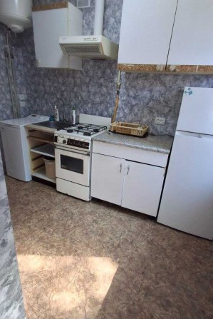 Оренда 2х кімнатної квартири в Олександрівському р-ні (Олександрівська 95) - фото 1