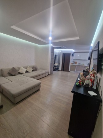 Оренда 4к LUX кв. 122 м.кв. в центрі міста в новобудові ЖК  Набережний квартал - фото 1