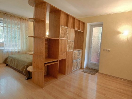 Сдам 1 комнатную Центр Днепр