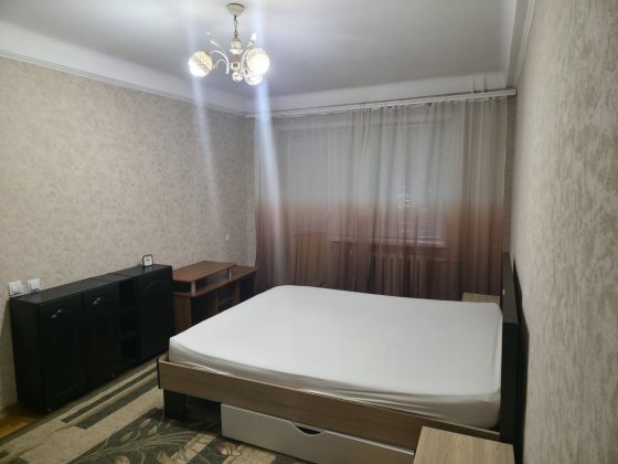 Сдам 2 КВ.по ул.Энтузиастов(район АТБ)2/5.10000+к.у. Запорожье