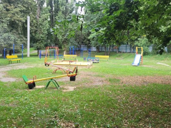 Оренда 4кв 70м. вул. Чугуєвська 33 метро Левада(Гагаріна) 10 000 грн.Договірна Харьков