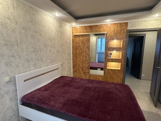 Здам 3 кімнатину квартиру на Олексіївці, пр.Л.Свободи,48А Харьков