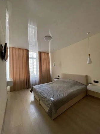 Сдам 2 ком кв 43 Жемчужина Каманина Аркадия Парк Юность Код807 - фото 1