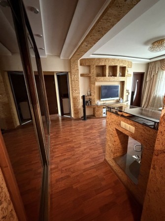 Сдам 3-кімнатну квартиру 70 м² в Південном мікрарайоні Запоріжжя - фото 1