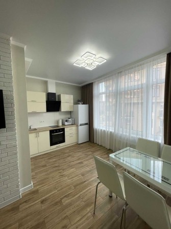 Сдам 1 комнатную квартиру Аркадия/43 Жемчужина Каманина - фото 1