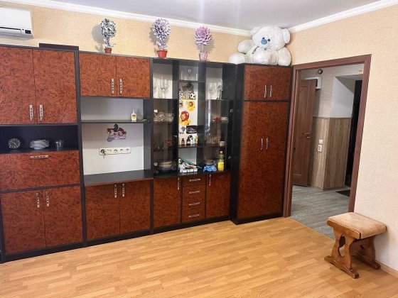 Сдам 1 комн квартиру Калиновая дом 1 Днепр