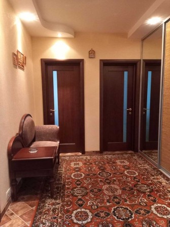Здам довгостроково квартиру біля ст.метро Перемога. - фото 1