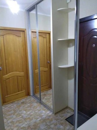 Сдам 4 кв ТРК Украина 12000 гр. - фото 1