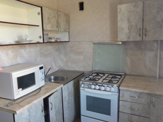 Сдам 3х ком.кв. на Песках Запорожье
