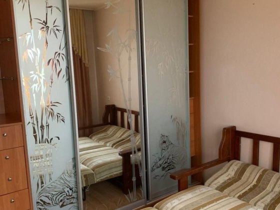 Сдам 2 кв метро Спортивная,Защитн. Украины, Конный Рынок  12000 гр. Харьков