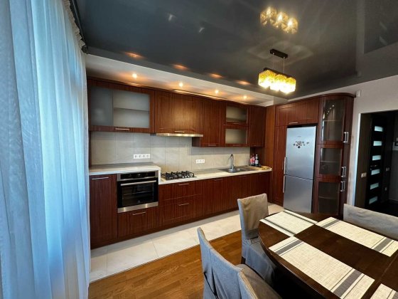 Оренда 3кімн.квартири на вул. Угорська (Новий Львів). Новобудова. Ізольовані кімнати Львів